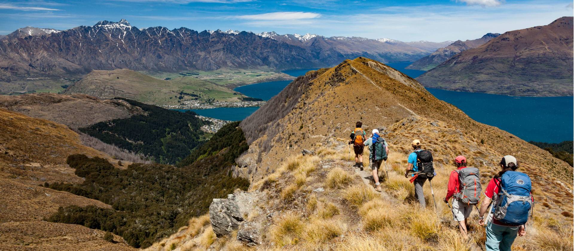 Hiking along the ridge line to the top of Ben Lomond | Colin Monteath