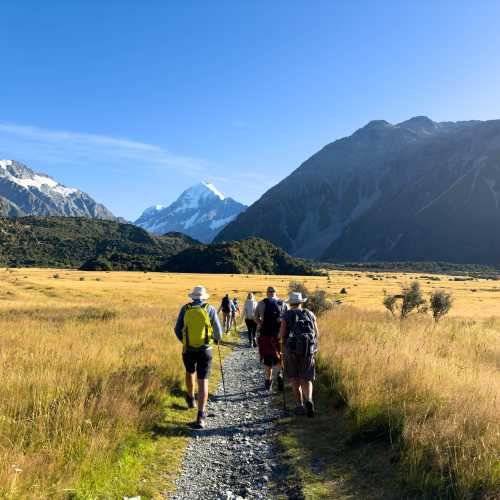 The wonderful Hooker Valley Hike with Aoraki/Mt Cook dominating ahead