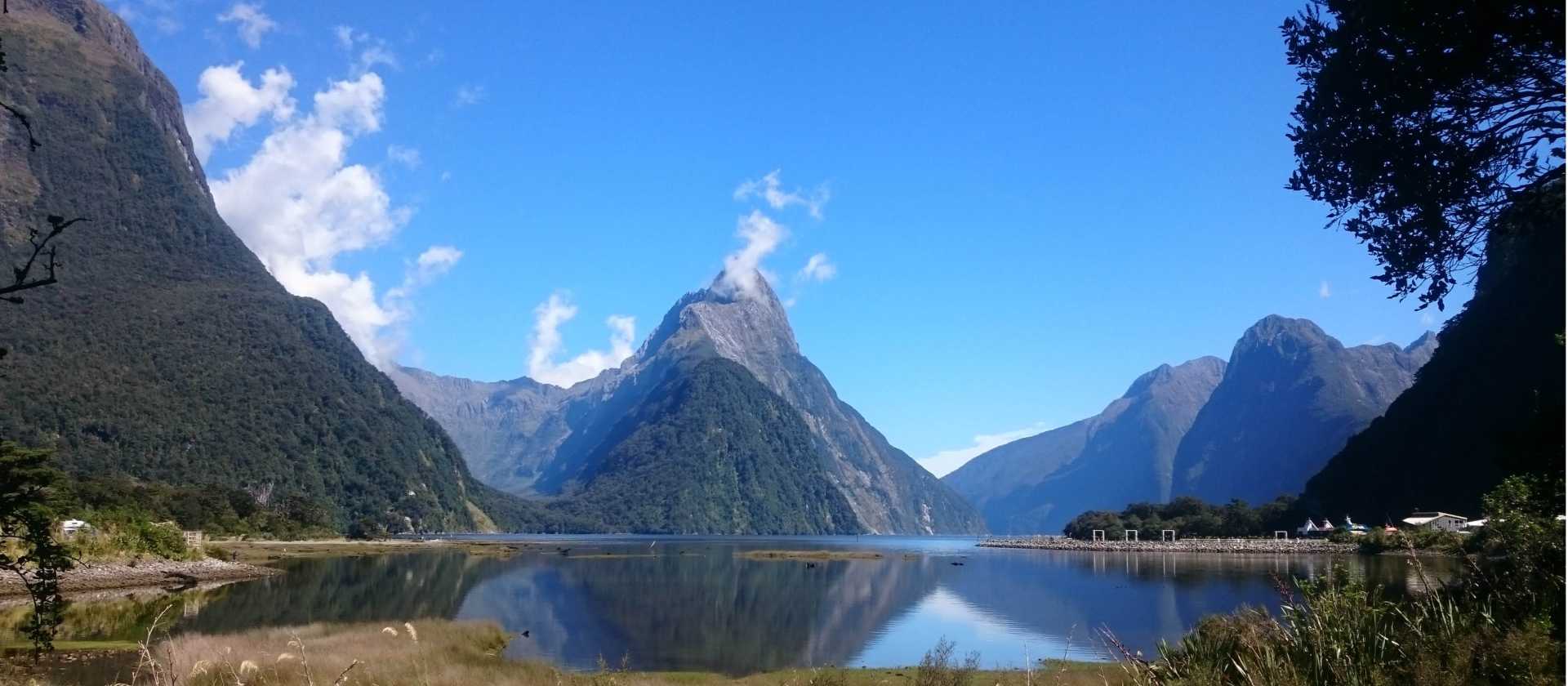 Tranquil beauty of Milford Sound | Alain Goerens