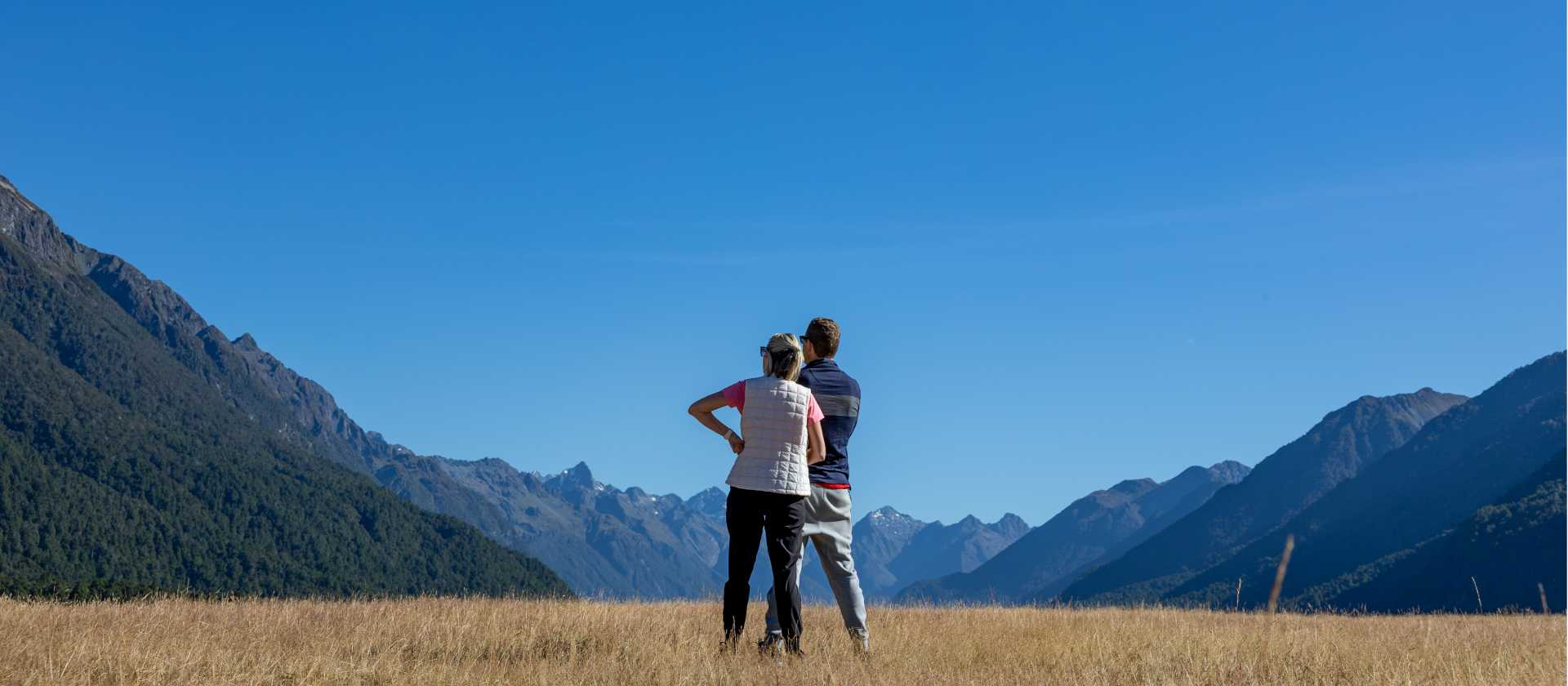 We'll show you all our favourite spots in Fiordland to break up the drive time - We're in a far flung spot but that doesn't mean it has to be boring! | Izzi Barton