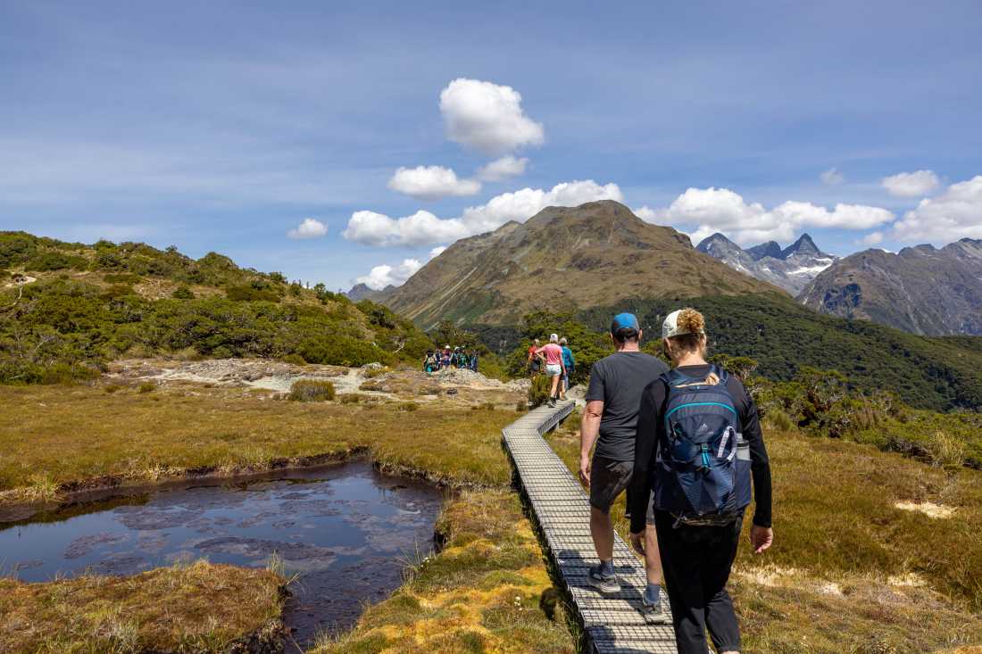 Hike to Key Summit on the Routeburn Track, and experience one of Aotearoa New Zealand's sought after Great Walks! | Izzi Barton