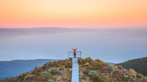 Panoramic views over Te Waewae Bay | Liz Carlson