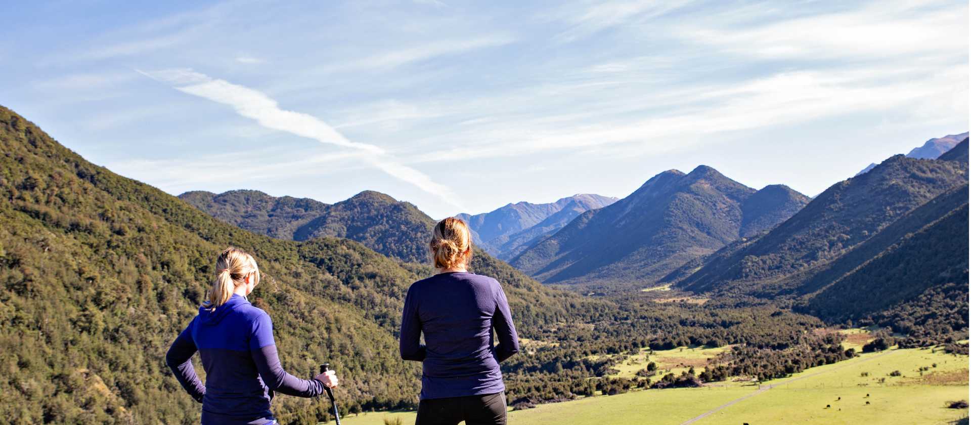 Sweeping views across the New Zealand high country | Shaun Monk