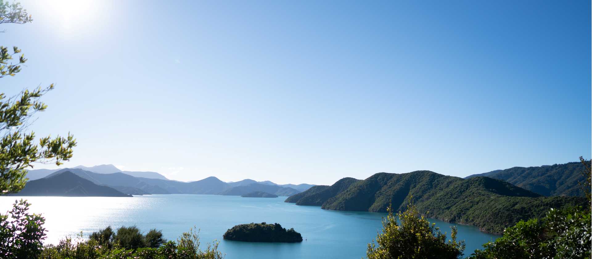 The sun shines down over Marlborough Sounds | MarlboroughNZ