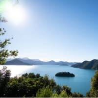 The sun shines down over Marlborough Sounds | MarlboroughNZ