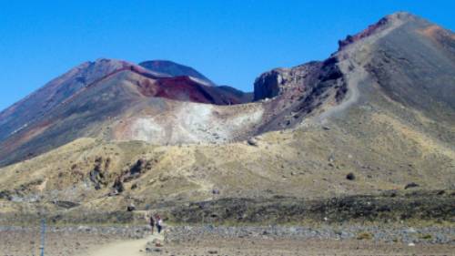 The iconic Tongariro crater rims on the Tongariro Crossing | Natalie Tambolash