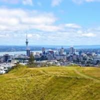 Stunning views over Auckland from one of its many volcanic domes. | Jeremy Bezanger