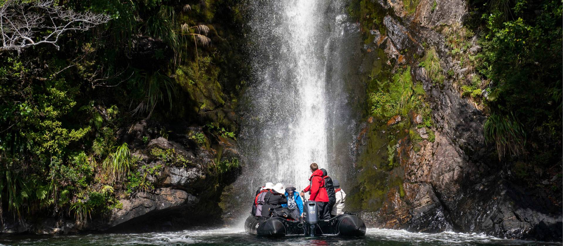 Zodiac cruising in Dusky Sound | Fiona Wardle
